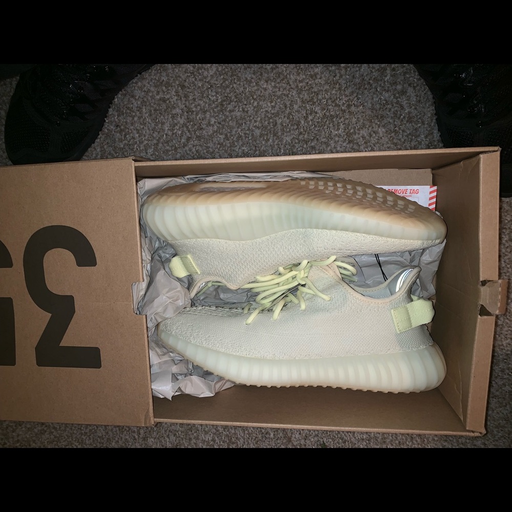 Yeezy Boost 350 V2